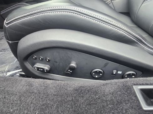 Used 2018 Ferrari 488 Spider RWD image 11
