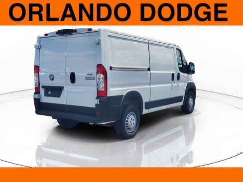 New 2024 RAM ProMaster 2500 w/ Convenience Group image 3