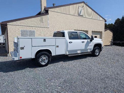 Used 2024 Chevrolet Silverado 2500 W/T w/ WT Convenience Package image 11
