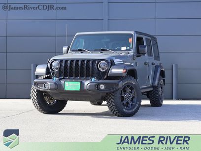 Used 2023 Jeep Wrangler Unlimited w/ Cold Weather Group