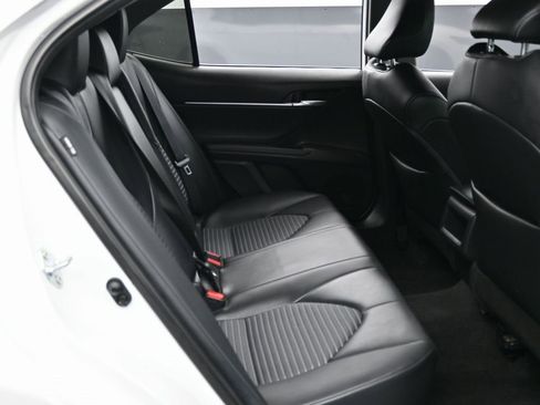 Used 2023 Toyota Camry SE image 26