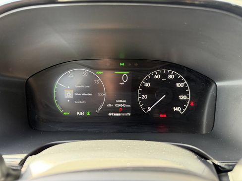 Used 2025 Honda CR-V Sport image 18