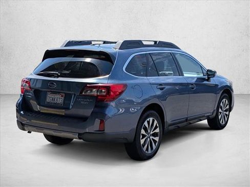 Used 2015 Subaru Outback 3.6R Limited AWD/4WD image 5