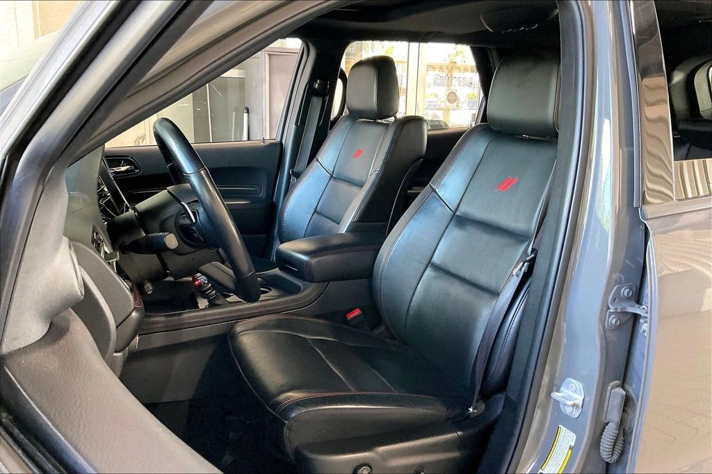 Used 2025 Dodge Durango R/T AWD/4WD image 3