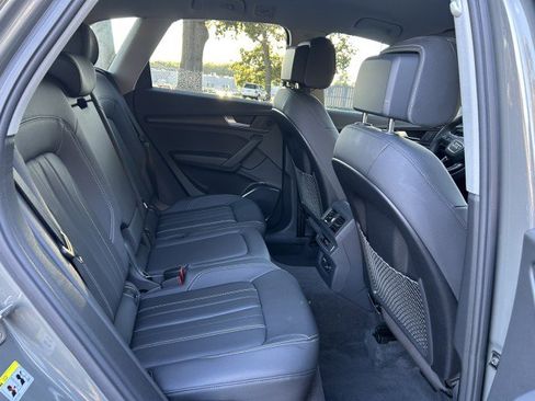 Certified 2023 Audi Q5 2.0T Premium w/ Convenience Package image 24