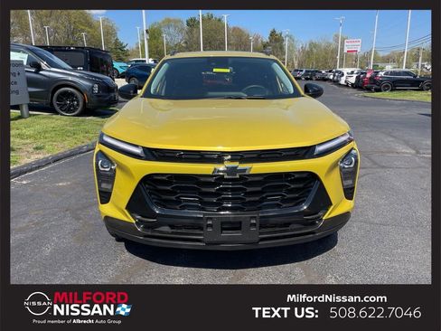 Used 2024 Chevrolet Trax ACTIV w/ Sunroof Package FWD image 7