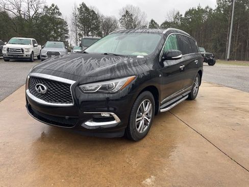 Used 2020 INFINITI QX60 Luxe w/ Essential Package image 4