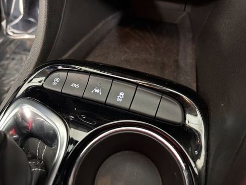 Certified 2025 Buick Encore GX Preferred AWD/4WD image 26