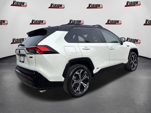 Used 2023 Toyota RAV4 XSE w/ Weather Package AWD/4WD image 5