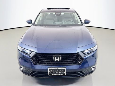 Used 2024 Honda Accord Touring image 2