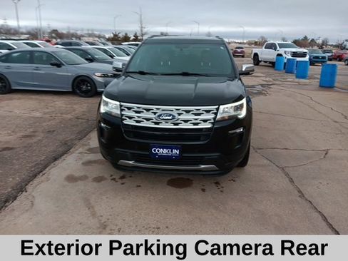 Used 2019 Ford Explorer XLT w/ Equipment Group 202A image 10