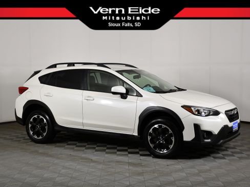 Used 2022 Subaru Crosstrek 2.0i Premium AWD/4WD image 1