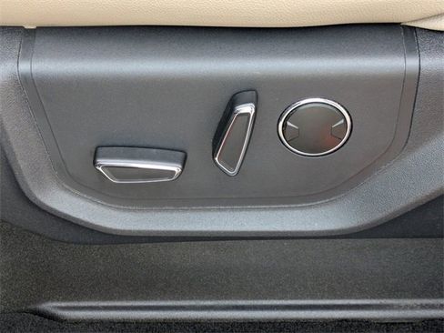 Used 2024 Ford Expedition Max Limited image 24