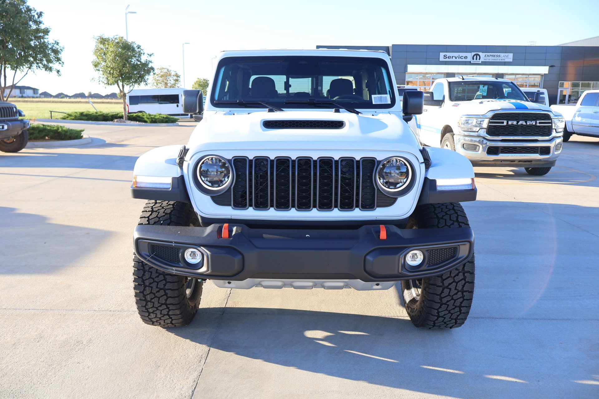 New 2026 Jeep Gladiator Mojave AWD/4WD image 9
