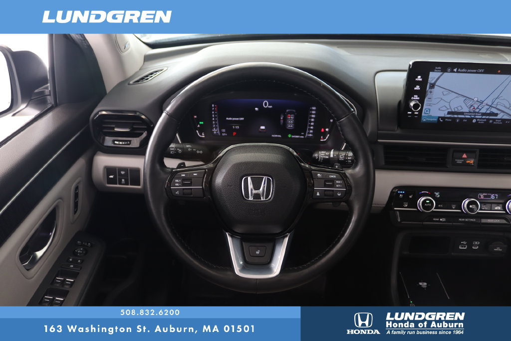 Used 2024 Honda Pilot Elite image 22