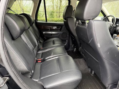 Used 2012 Land Rover Range Rover Sport HSE image 29