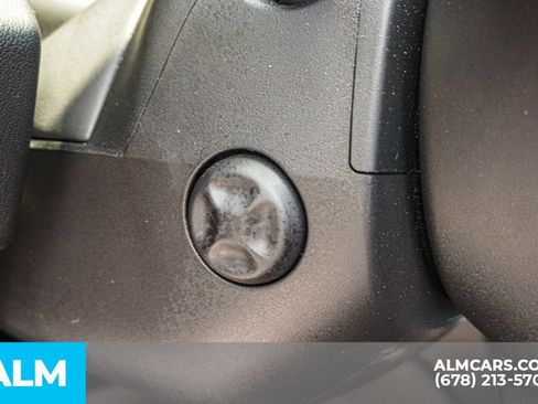 Used 2025 GMC Yukon XL Denali image 48