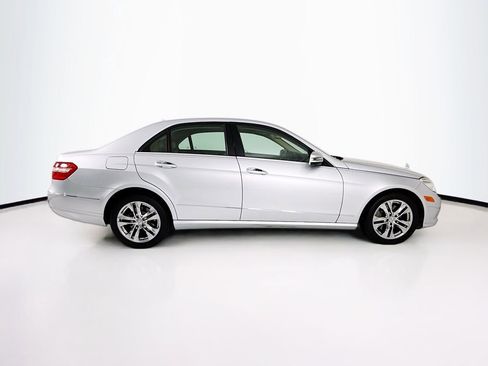 Used 2010 Mercedes-Benz E 350 Sedan image 8
