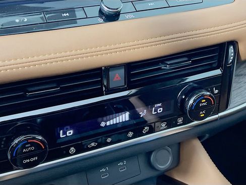 New 2026 Nissan Rogue Platinum AWD/4WD image 15