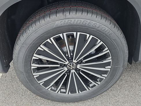 New 2026 Volkswagen Tiguan S image 3