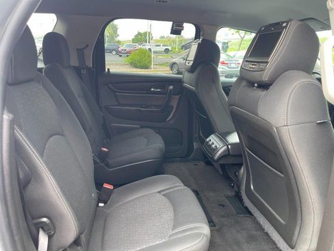 Used 2016 GMC Acadia SLE AWD/4WD image 13