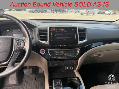 Used 2017 Honda Pilot Touring image 19