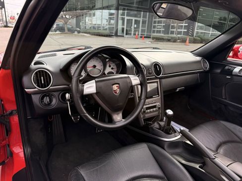 Used 2005 Porsche Boxster S image 33