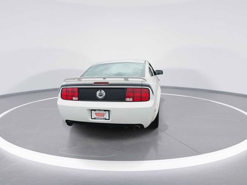 Used 2008 Ford Mustang GT Premium image 7