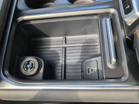 Used 2026 Ford Expedition Tremor AWD/4WD image 21