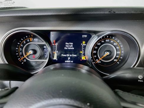 Used 2023 Jeep Gladiator Sport AWD/4WD image 18