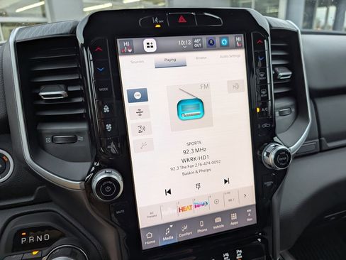 New 2026 RAM 1500 4x4 Crew Cab image 28