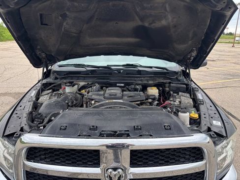 Used 2018 RAM 2500 Tradesman w/ Chrome Appearance Group AWD/4WD image 22