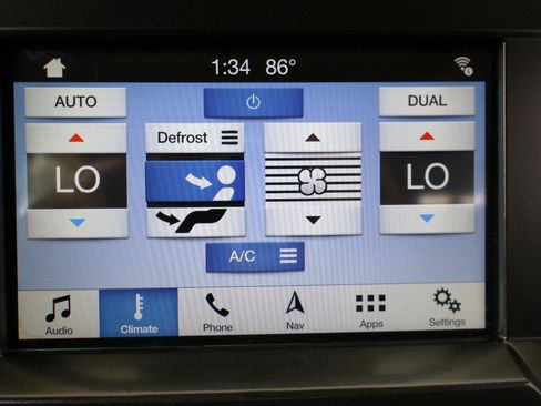 Used 2017 Ford F250 Lariat w/ Lariat Value Package AWD/4WD image 45