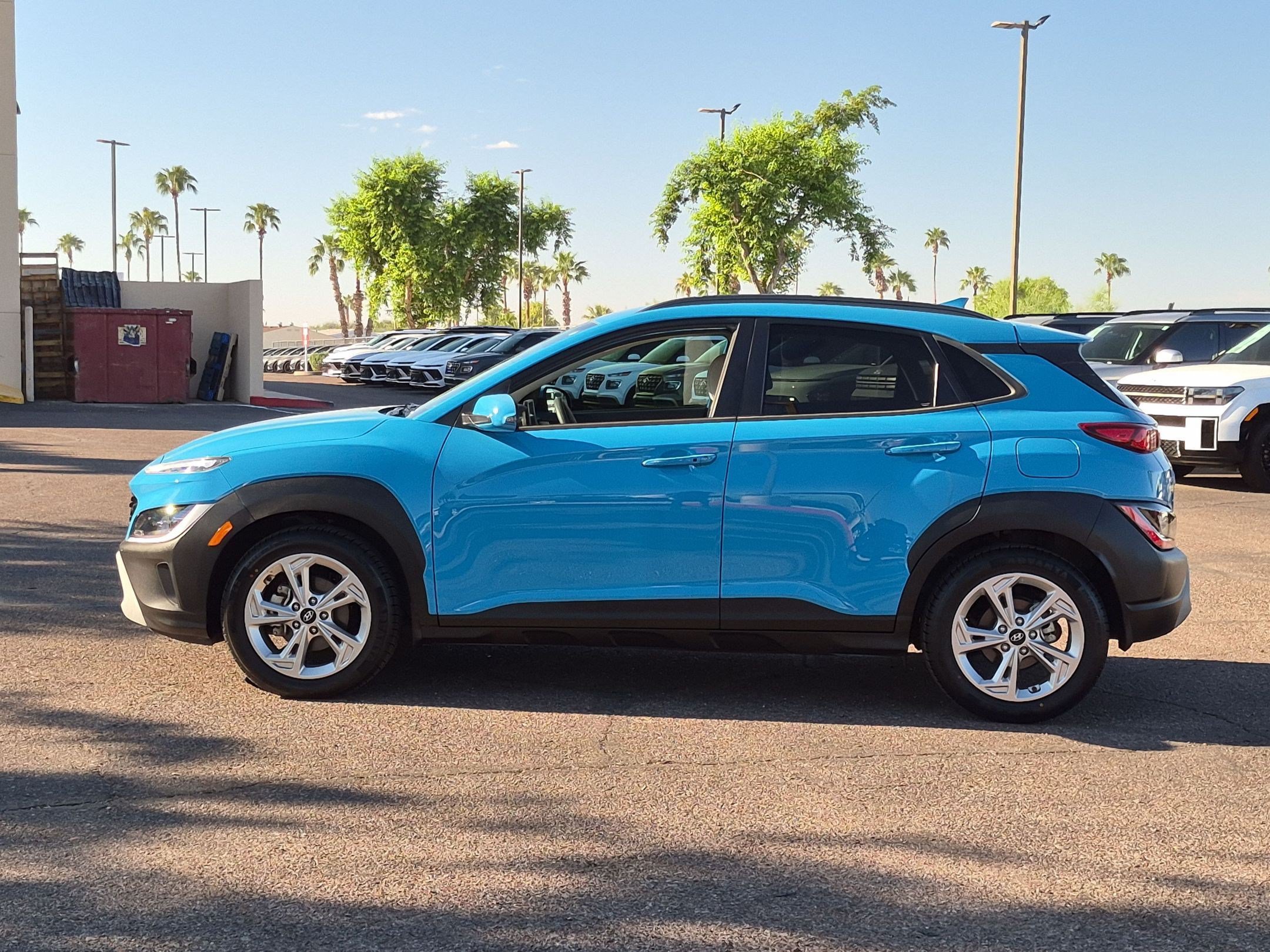 Used 2022 Hyundai Kona SEL w/ Cargo Package FWD image 9