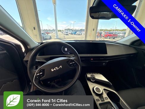 Used 2024 Kia EV6 Wind w/ Wind Technology Package AWD/4WD image 13