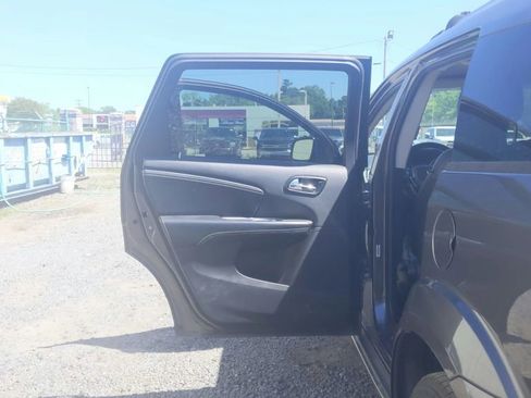 Used 2016 Dodge Journey Crossroad AWD/4WD image 29