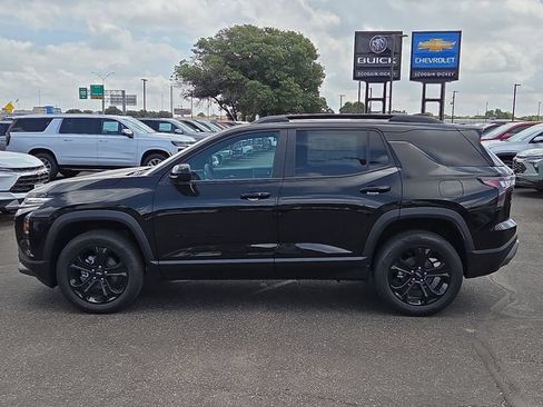 New 2026 Chevrolet Equinox LT w/ Midnight Edition FWD image 2