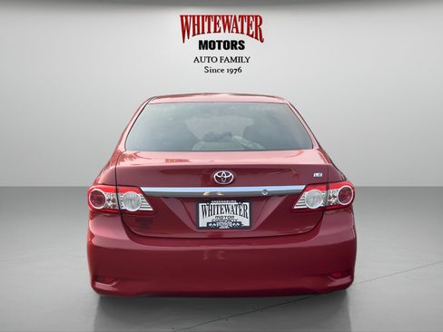 Used 2012 Toyota Corolla LE FWD image 4