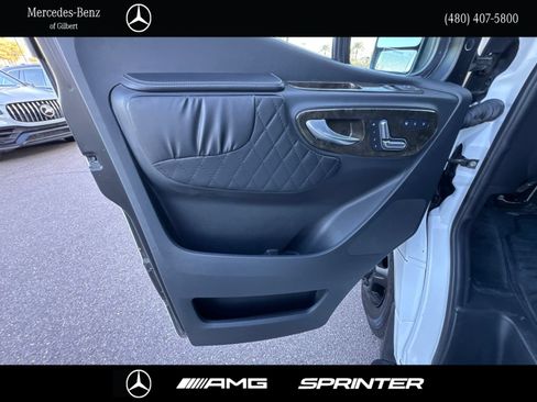 Used 2019 Mercedes-Benz Sprinter 170 image 28