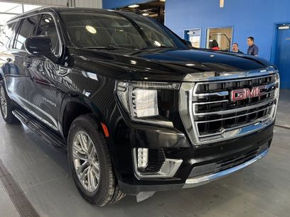 Used 2022 GMC Yukon XL SLT