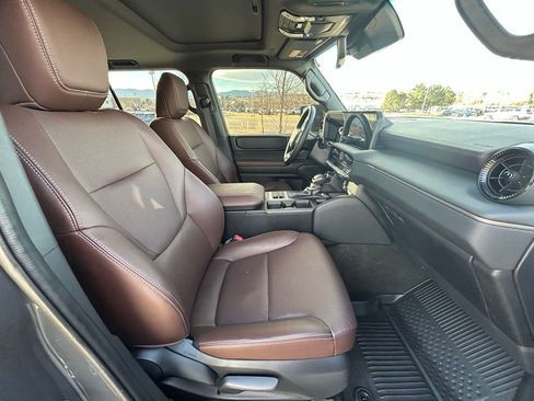 Used 2025 Toyota Land Cruiser image 34