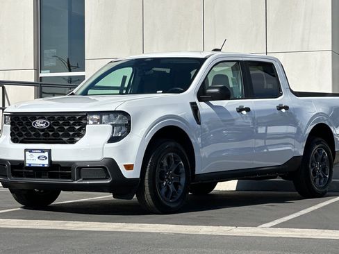 New 2026 Ford Maverick XLT image 7