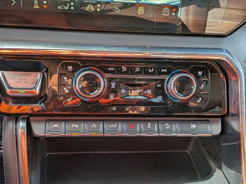 Certified 2024 GMC Sierra 1500 Denali Ultimate image 30