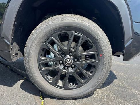 New 2026 Toyota Tundra Limited AWD/4WD image 9