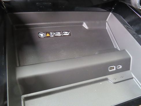 New 2026 Chevrolet Tahoe High Country image 12