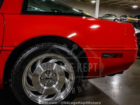 Used 1994 Chevrolet Corvette Coupe image 34