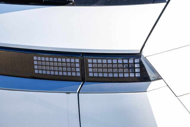 New 2026 Hyundai Ioniq 5 SEL RWD image 10