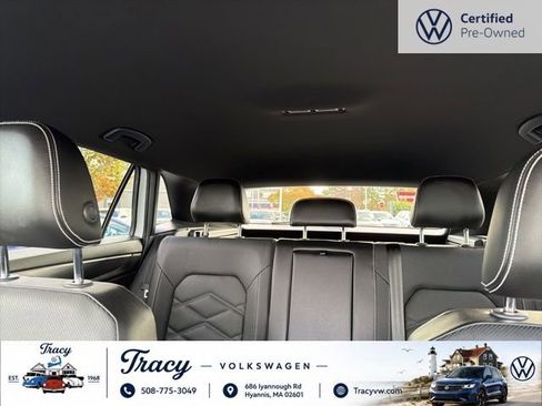 Certified 2024 Volkswagen Atlas Cross Sport SE AWD/4WD image 18