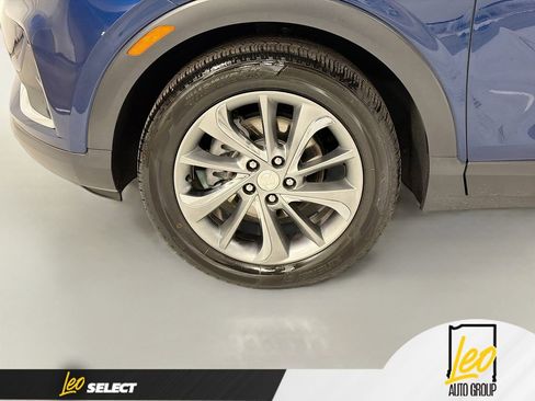 Used 2023 Buick Encore GX Essence w/ Experience Buick Package FWD image 30