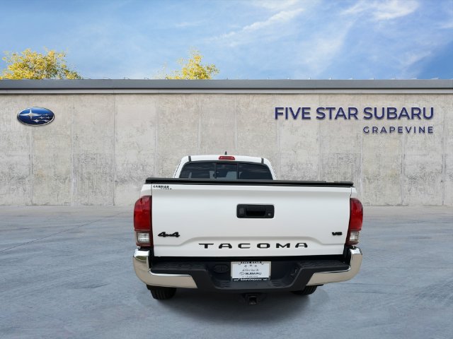 Used 2019 Toyota Tacoma SR5 AWD/4WD image 7
